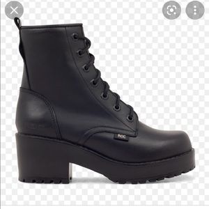 CHISEL ROC BOOTS AUS